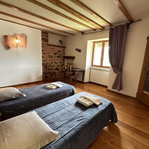 Chambre 2 lits en 80